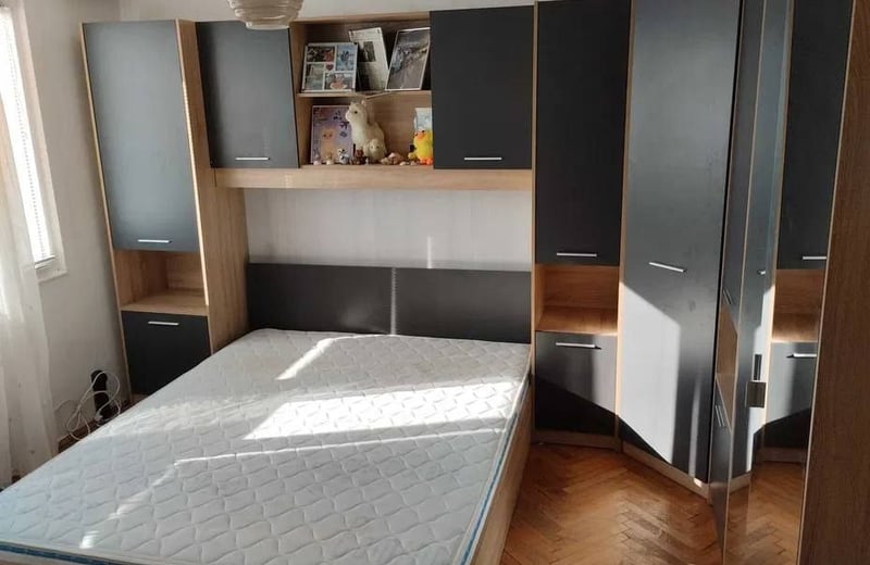 Location d’un appartement spacieux et lumineux, 75 m², quartier Bazar Levski, Varna, Bulgarie
